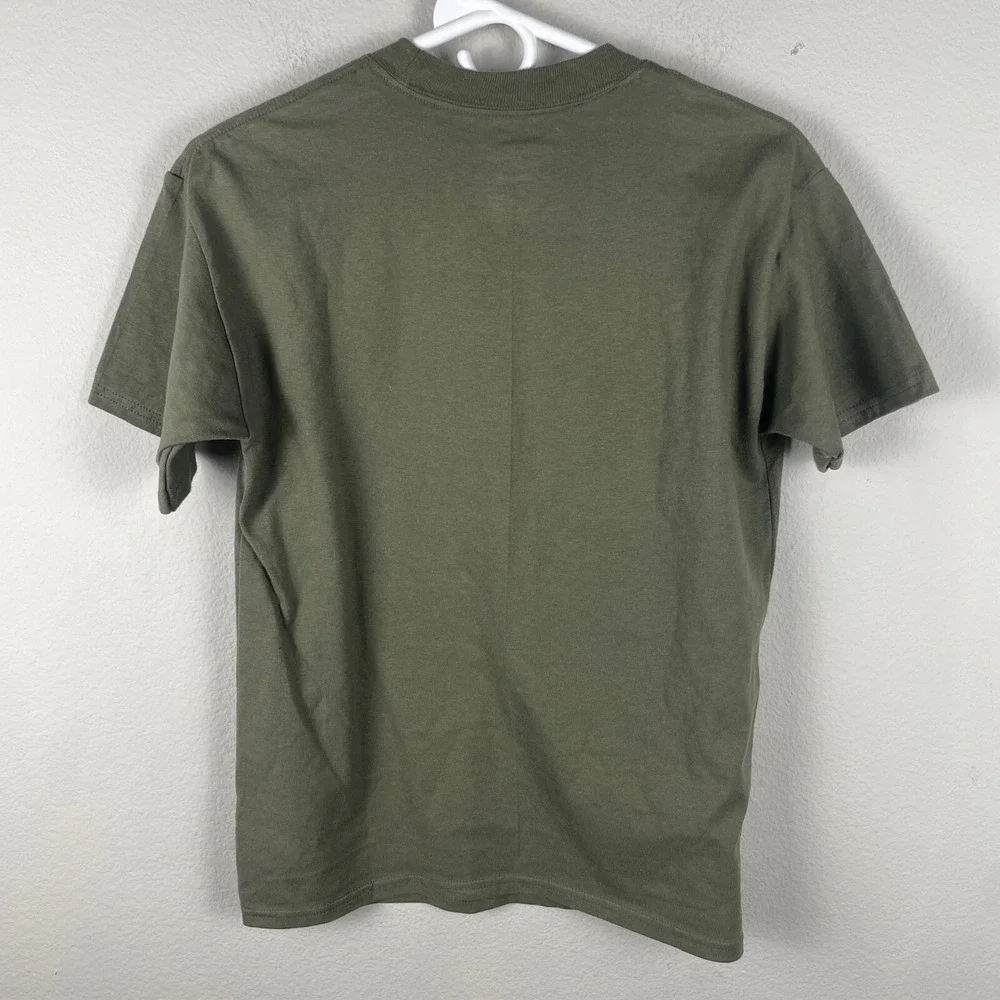 Disney's Skater Mickey Mouse Size Large Hunter Green Short‎ Sleeve